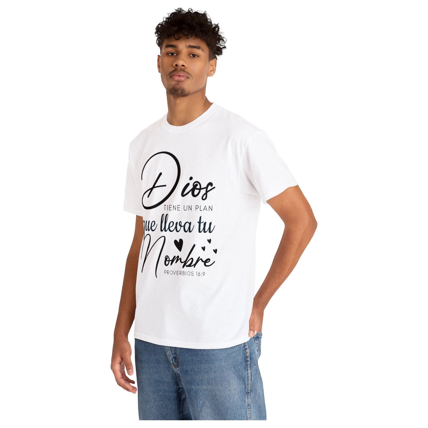 Camiseta Cristiana - Dios tiene un plan que lleva tu nombre