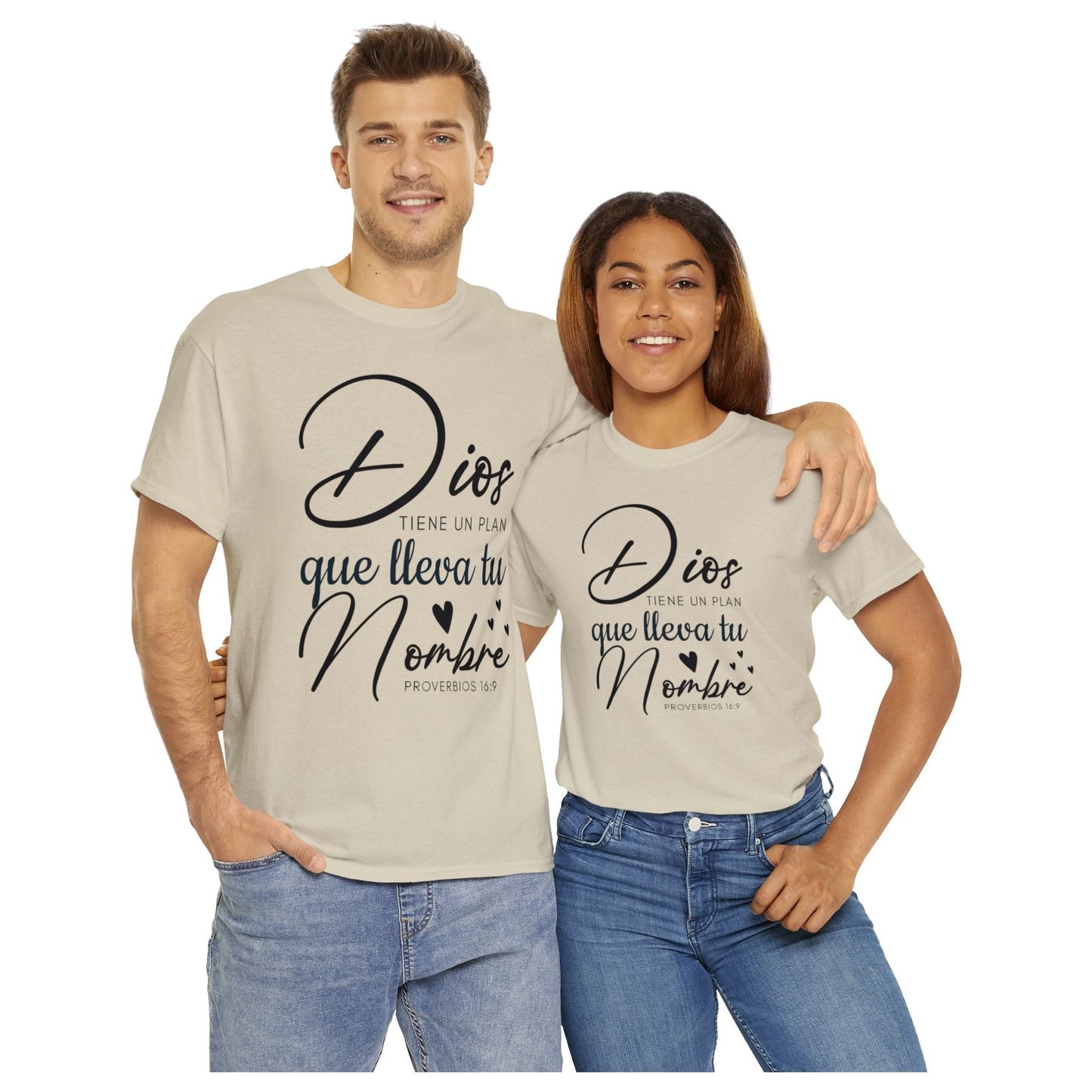 Camiseta Cristiana - Dios tiene un plan que lleva tu nombre