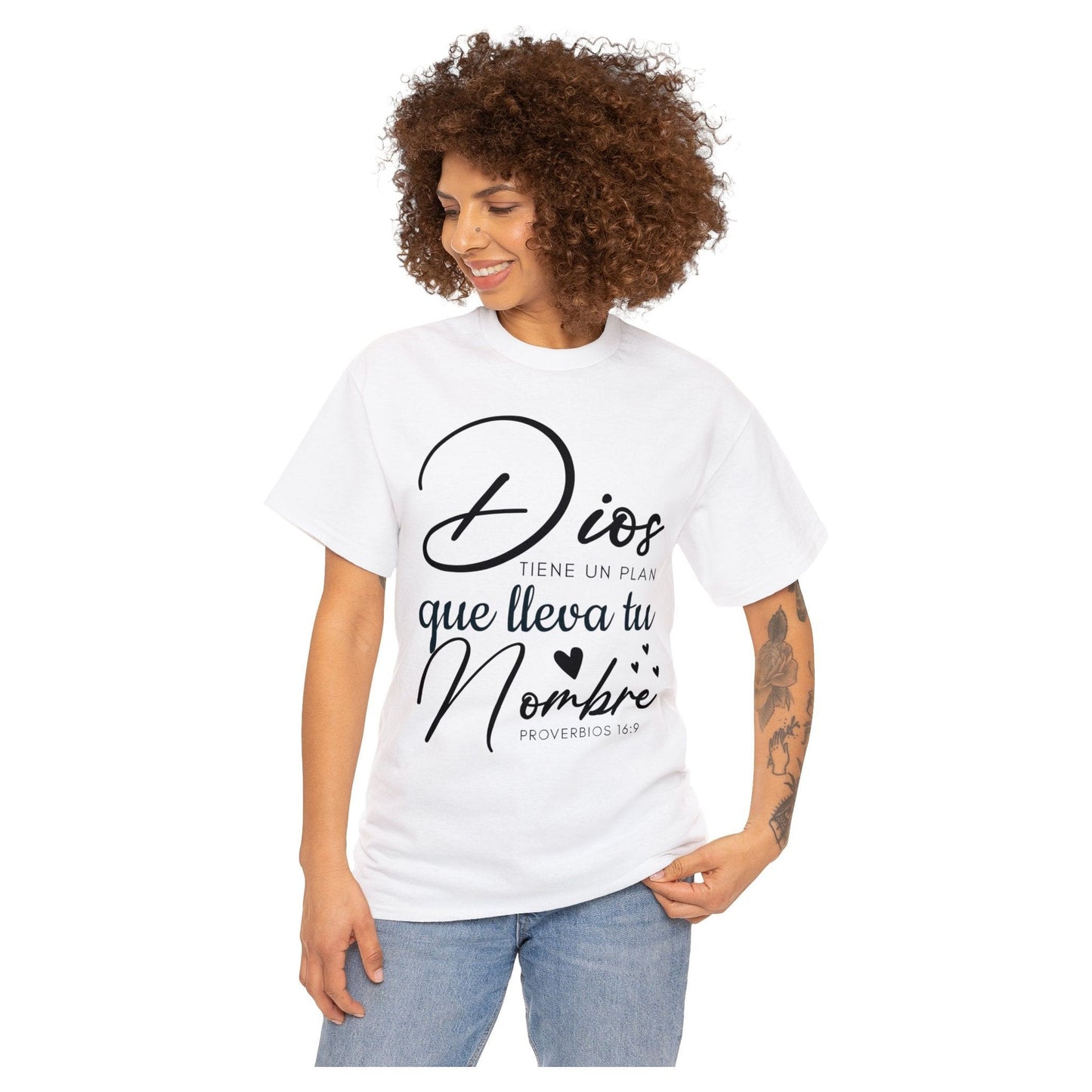 Camiseta Cristiana - Dios tiene un plan que lleva tu nombre