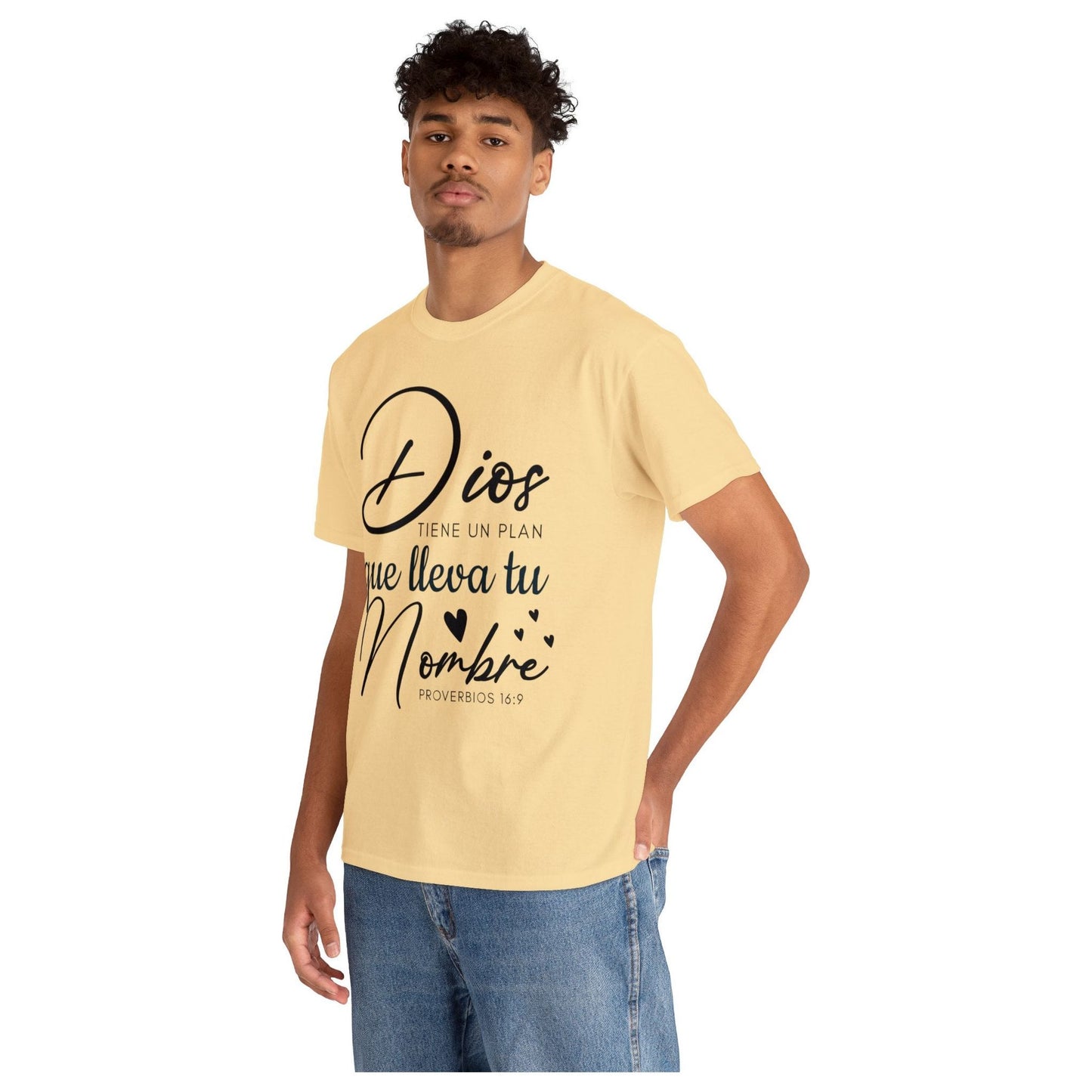 Camiseta Cristiana - Dios tiene un plan que lleva tu nombre